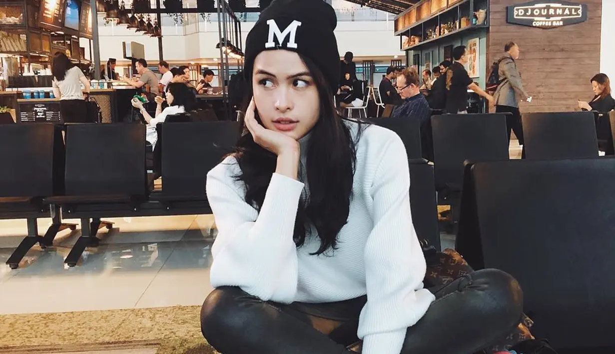 Penyanyi dan aktris, Maudy Ayunda selain tampil menawan di atas panggung, kesehariannya pun dirinya selalu memperhatikan penampilan. (Liputan6.com/IG/@maudyayunda)