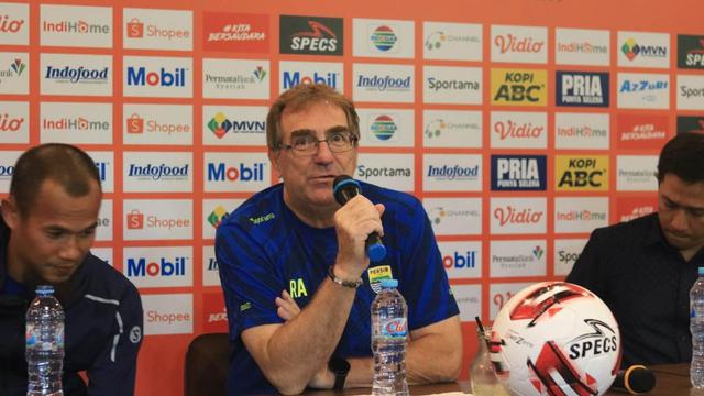 Persib Bandung, Robert Alberts