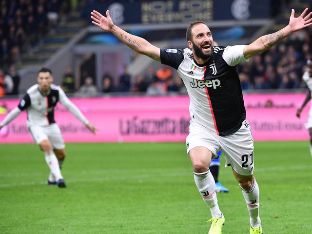 5 Pesepak Bola Yang Mengalami Kelebihan Berat Badan Dunia Bola Com