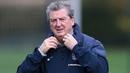 1. Roy Hodgson (Inggris), pelatih berusia 68 tahun ini tiap bulan menerima 416.666 euro atau 6,1 miliar rupiah. Sebagai pelatih termahal tentu, FA, berharap mantan pelatih Liverpool ini bisa memberikan Inggris gelar juara Eropa. (AFP/Justin Tallis)