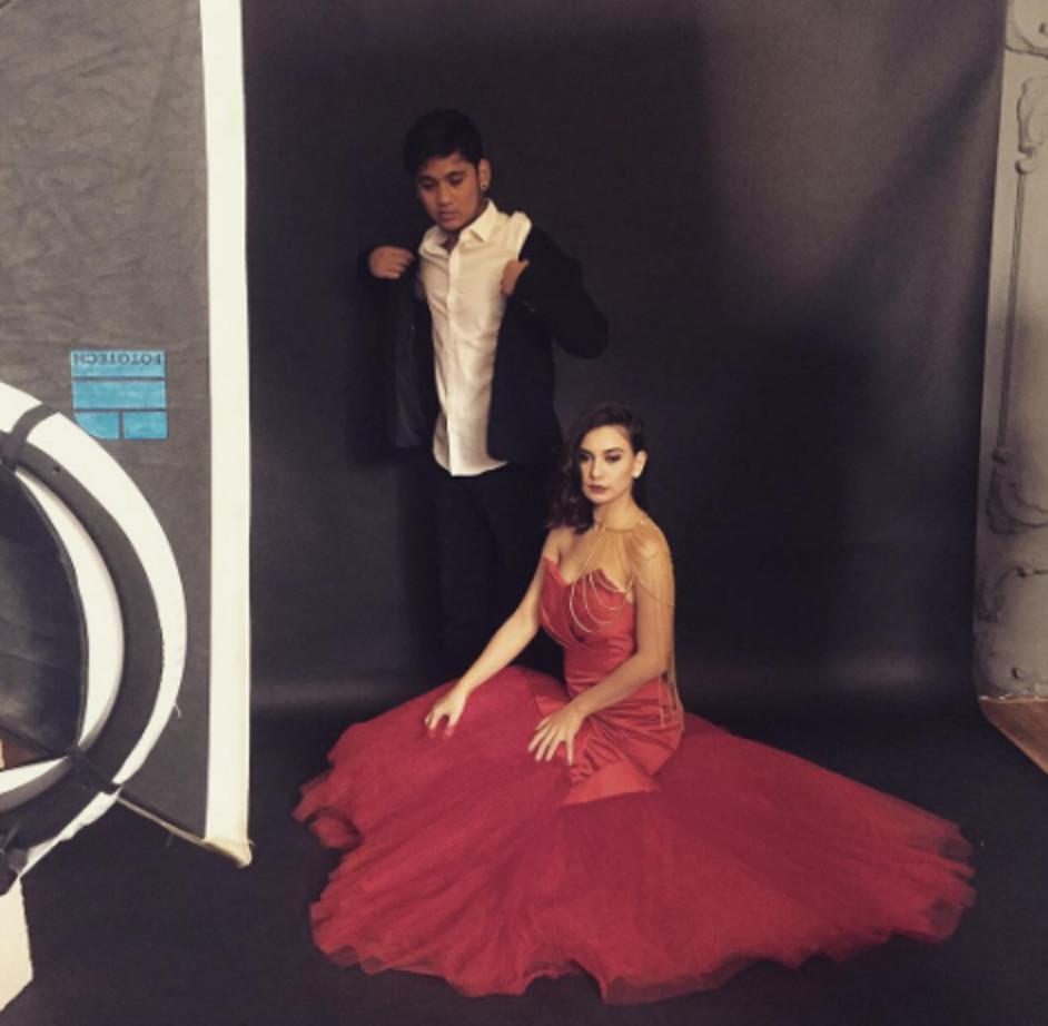 Tutup Kolom Komentar, Irish Bella Pose bareng Giorgino ...