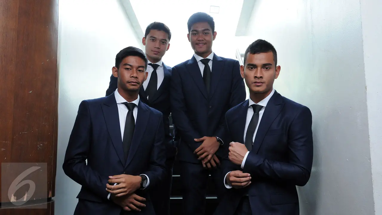Pemain Timnas Indonesia U-22 Resmi Gunakan Setelan Jas
