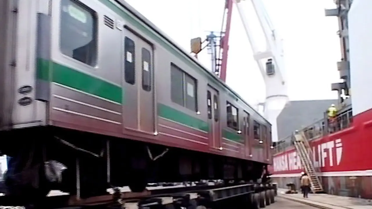Ilustrasi KRL atau kereta impor bekas.