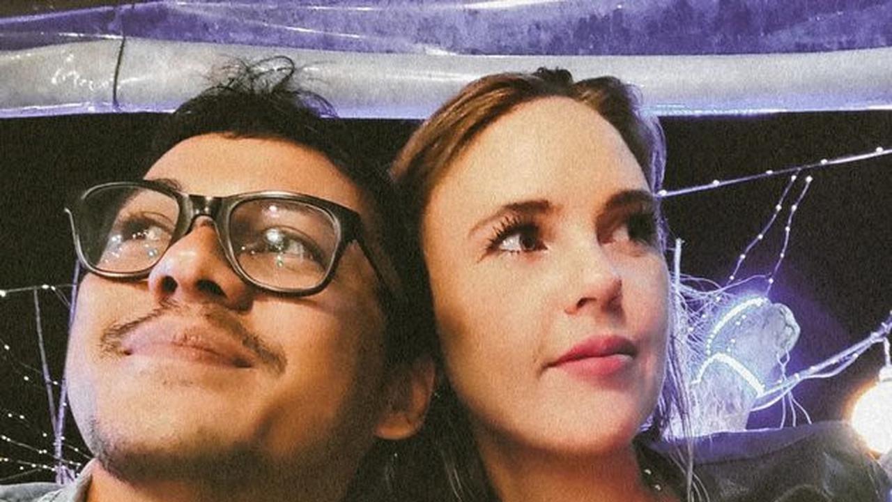 2 Tahun Kepergian Ria Irawan, Ini 5 Potret Sang Suami Mendiang Bareng Kekasih Baru