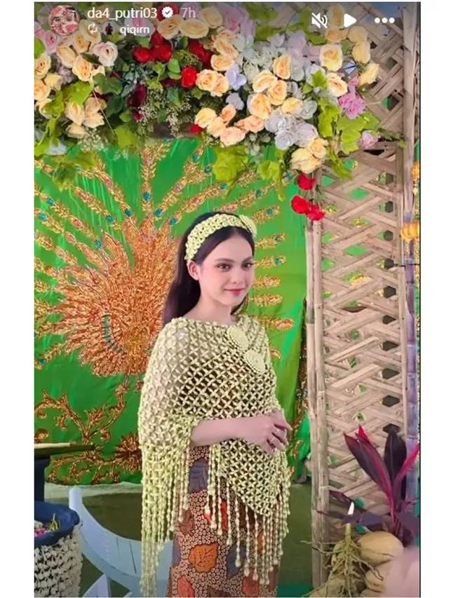 8 Momen Acara Pengajian dan Siraman Putri Isnari Jelang Menikah, Penuh Haru Bahagia