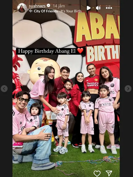 Syahnaz tak lupa mendoakan anak pertama Rizky Billar dan Lesti kejora agar menjadi anak yang soleh, pintar, dan bikin bangga kedua orang tuanya.  [Instagram/syahnazs]