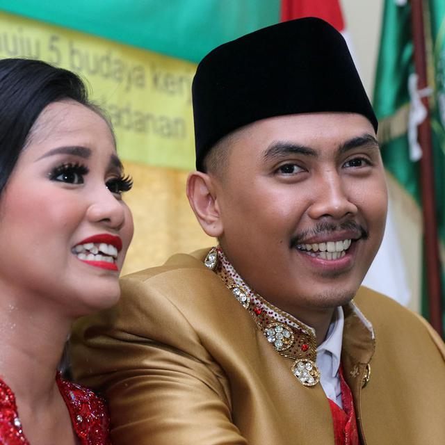 Suami Tak Hadir Sidang Cerai Perdana Chika Waode Ditunda Showbiz Liputan6 Com