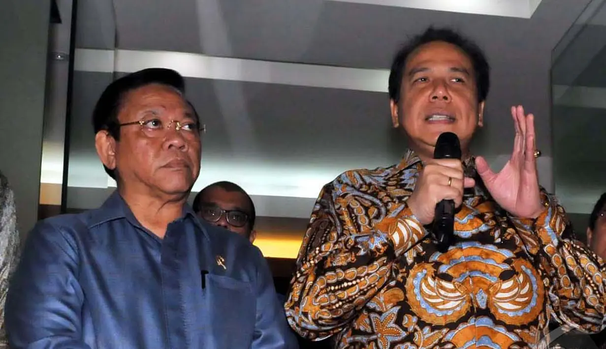 CT menjelaskan, berdasarkan arahan Presiden SBY, pemerintah saat ini harus membantu Tim Transisi agar pemerintahan Jokowi-JK bisa berjalan baik secepatnya, Jakarta (10/9/2014) (Liputan6.com/Johan Tallo) 