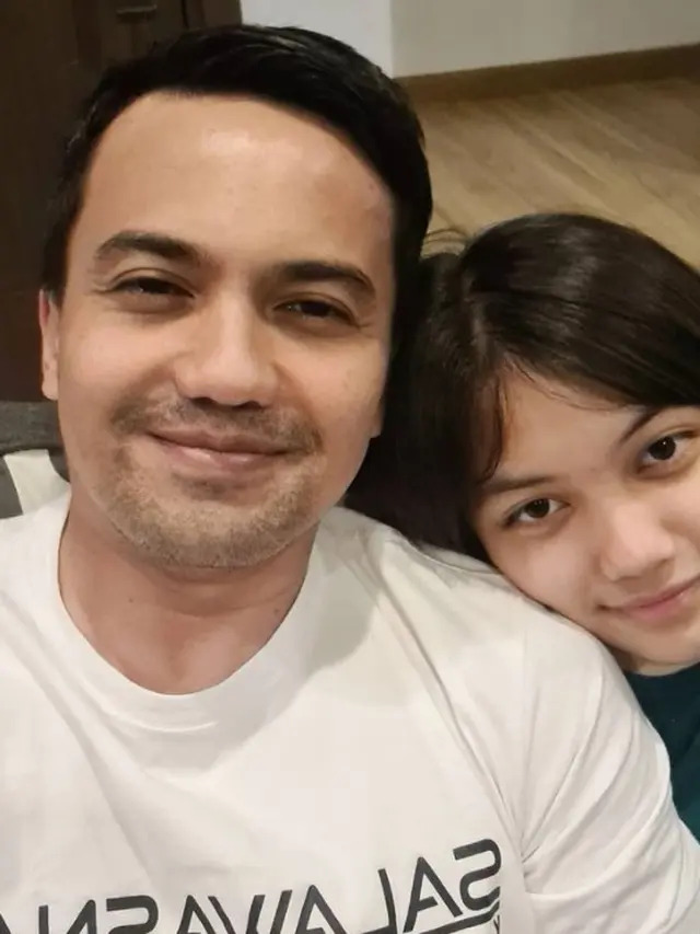 6 Potret Kebersamaan Sahrul Gunawan dan Putrinya, Bak Sahabat