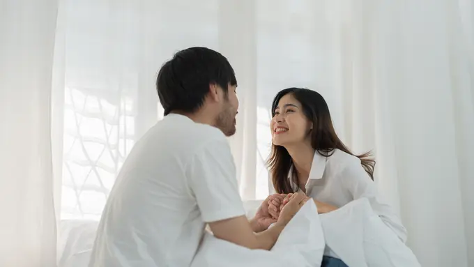 perempuan dan pasangan 4 agustus