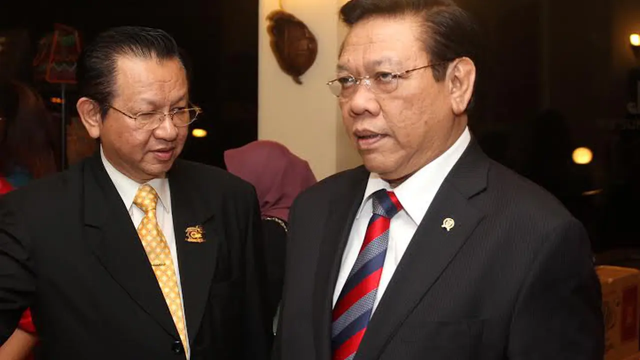 agung laksono