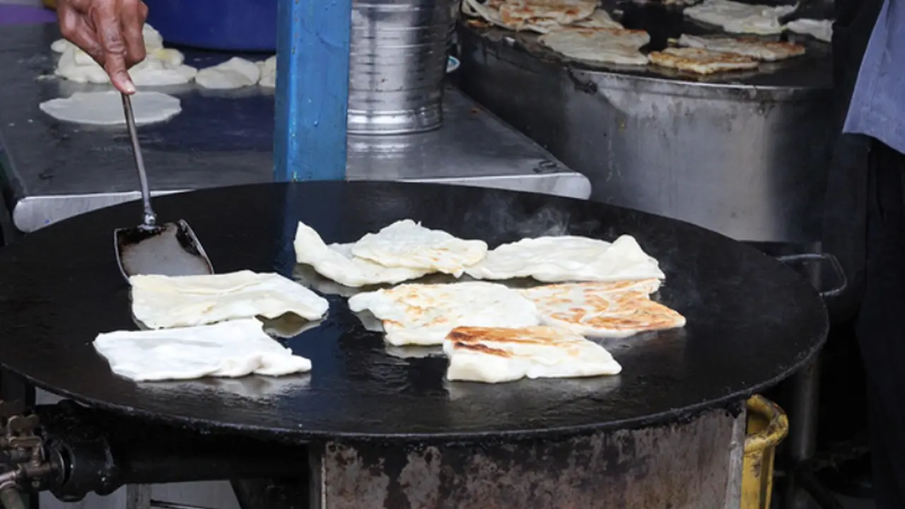 10 Cara Membuat Roti Canai Sederhana Ala Rumahan yang Lezat - Hot