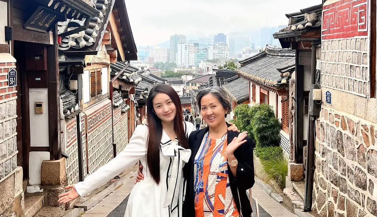 Natasha Wilona liburan di Korea Selatan (Instagram/natashawilona12)