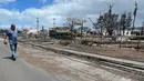 Menurut spesialis iklim dan komunitas di the Urban Institute Washington, Andrew Rumbach, evakuasi di Lahaina terbilang rumit karena lokasi pantainya di sebelah perbukitan. Hal ini membuat jalur evakuasi menjadi terbatas. (County of Maui via AP)