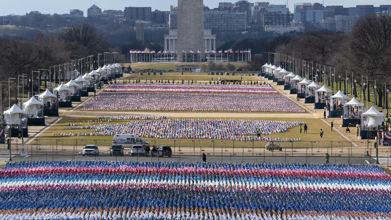 Ribuan Bendera AS Sambut Pelantikan Joe Biden