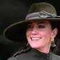 Putri Wales Kate Middleton dalam perayaan Natal kerajaan di Sandringham pada 25 Desember 2022. (dok. Daniel LEAL / AFP)
