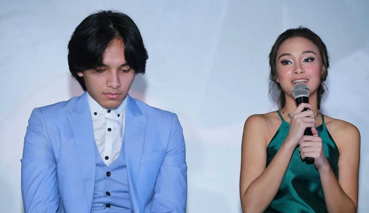 Pemeran yang juga terlibat sebagai pemeran dalam film pendek Surat Cinta untuk Starla itu juga merasa tak canggung memiliki lawan main Jefri Nichol. Apalagi ia mengaku sekitar setahun telah mengenalnya. (Adrian Putra/Bintang.com)