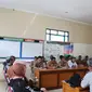 Rapat koordinasi antara Baznas, MUI dan UPT Zakat Pemda Garut (Liputan6.com/Jayadi Supriadin)