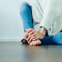Asam urat dapat diatasi dengan pola makan sehat. (Foto: Unsplash/imani bahati)