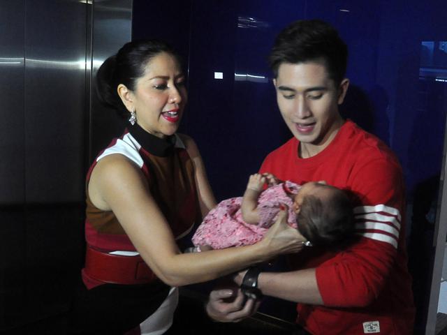 Venna Melinda Yakini Putri Angkatnya Kiriman Allah Showbiz Liputan6 Com