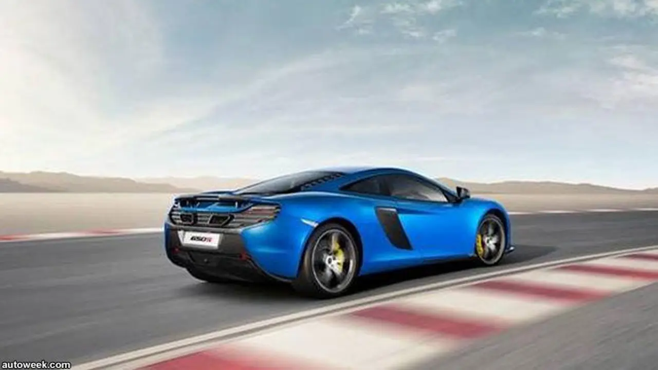 mclaren-150218c.jpg