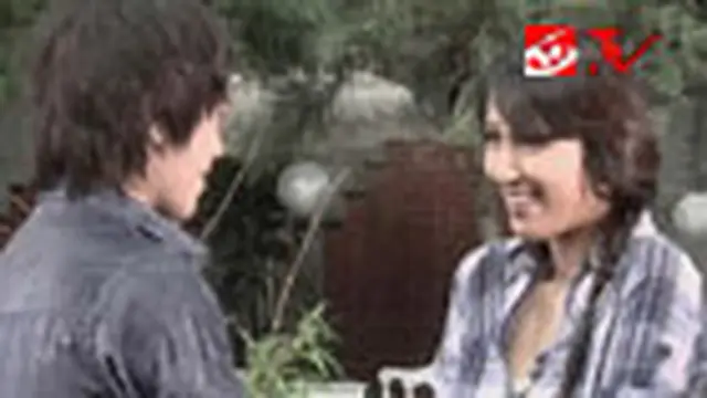 Syuting Video Klip, Sharena Rizky Basah-basahan