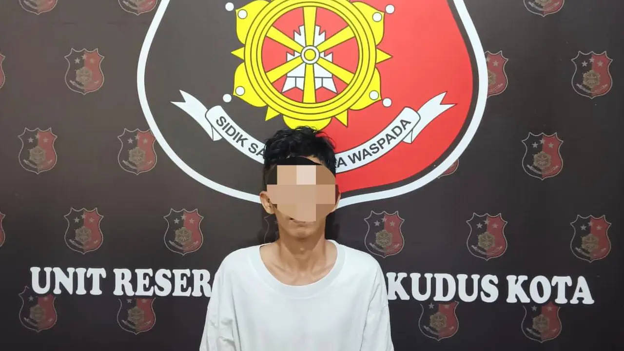 Pelaku ditangkap polisi usai mencuri tiga motor milik warga Kelurahan Wergu Wetan Kudus.