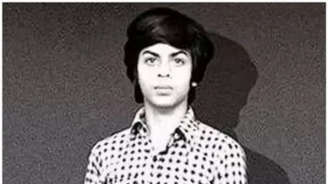 6 Foto Jadul Kajol dan Shah Rukh Khan Saat Masa Remaja Ini Curi Perhatian