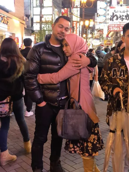 Annisa Trihapsari dan Sultan Djorghi (Instagram/djorghisultan)