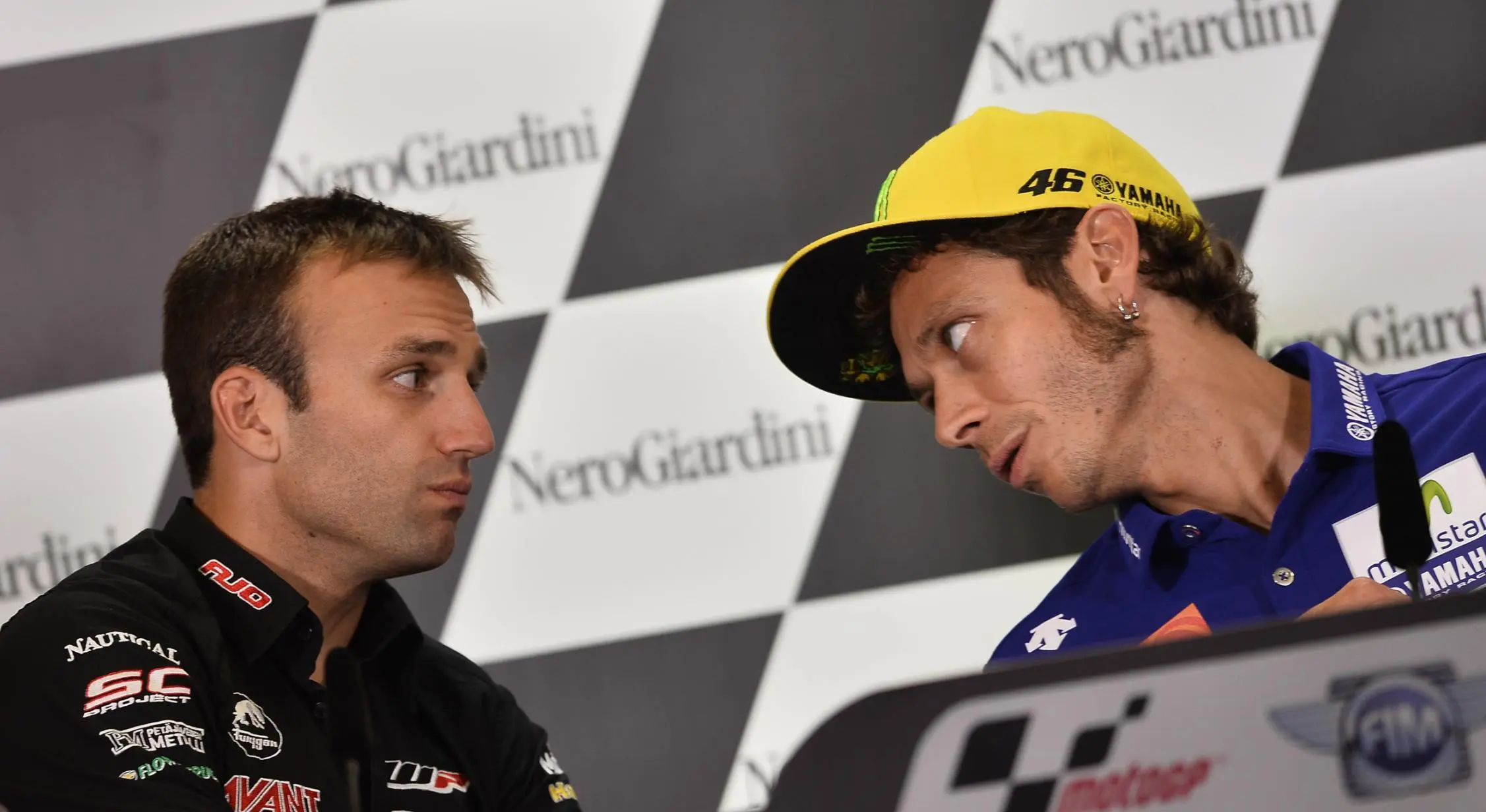 Johann Zarco dan Valentino Rossi (Paddock GP)