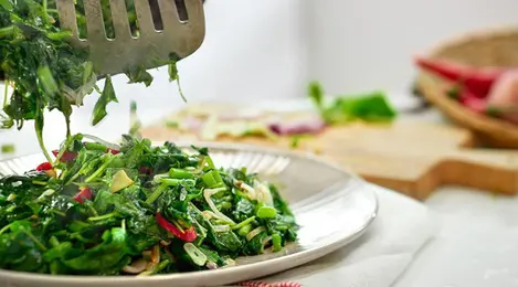 Resep Tumis Bayam Pedas Super Sedap Lifestyle Fimela Com