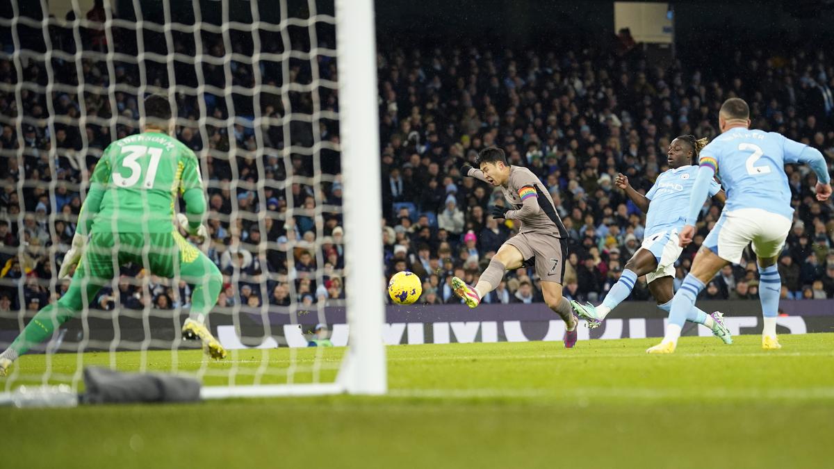Hasil Liga Inggris Duel Sengit Manchester City vs Tottenham Hotspur