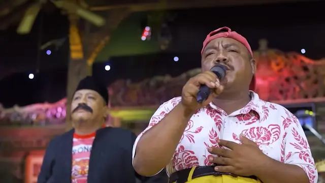 Pak No dan Pak Ndut. (Foto: Dok. YouTube Henny Adella)