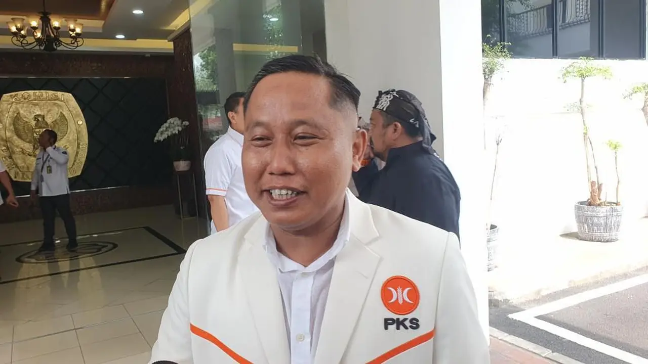 Komedian Narji maju menjadi caleg pada Pemilu 2024 dari Partai Keadilan Sejahtera (PKS).
