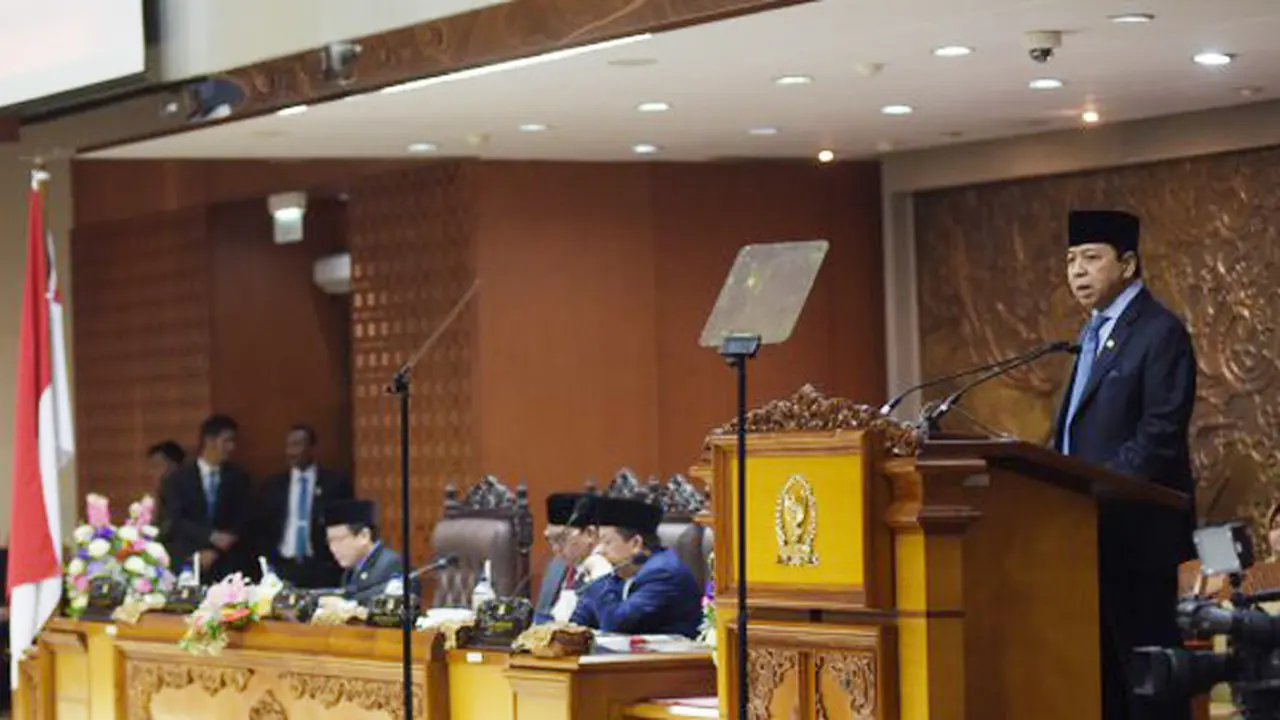 Ketika menyampaikan pidato di depan Rapat Parpurna DPR menyambut HUT ke-72 DPR Selasa (29/8), Ketua DPR menjelaskan, upaya lain adalah peningkatan porsi alokasi transfer ke daerah dalam anggaran belanja negara.