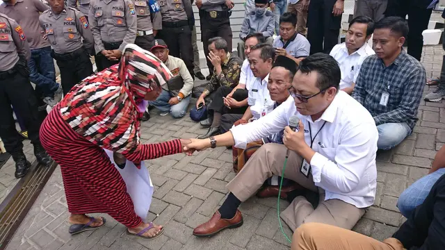 Demo Sampang