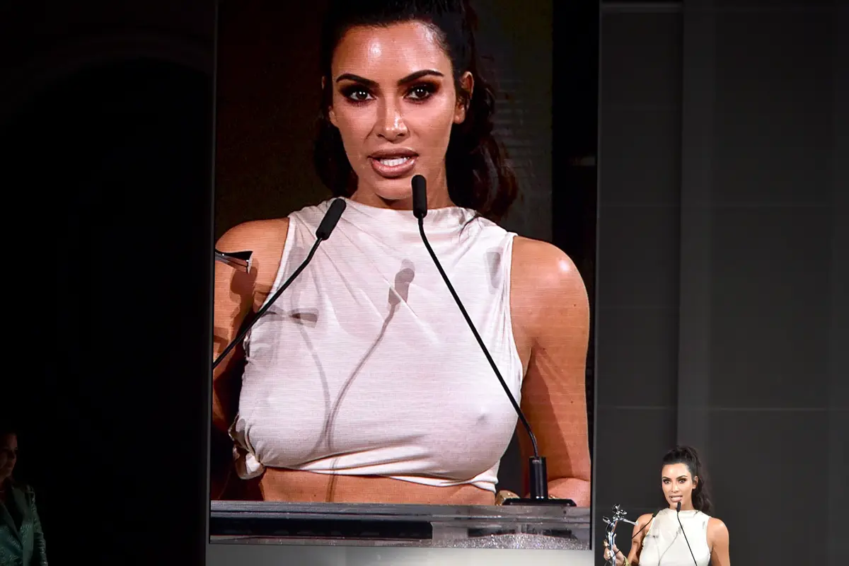 [Bintang] Kim Kardashian