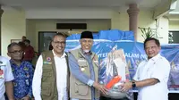 Temui Gubernur Sumbar, Mendagri Tito Serahkan Bantuan untuk Warga Terdampak Bencana
