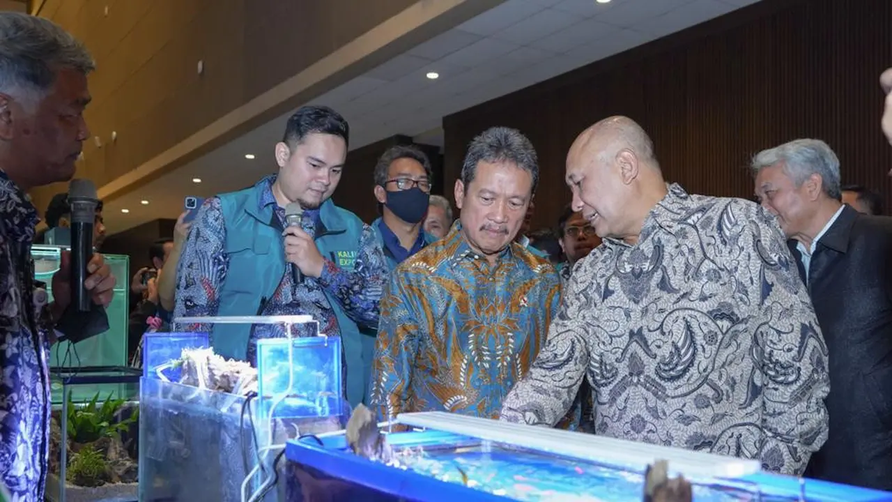 Menteri Koperasi dan UKM Teten Masduki