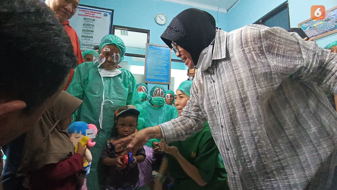 Operasi katarak gratis