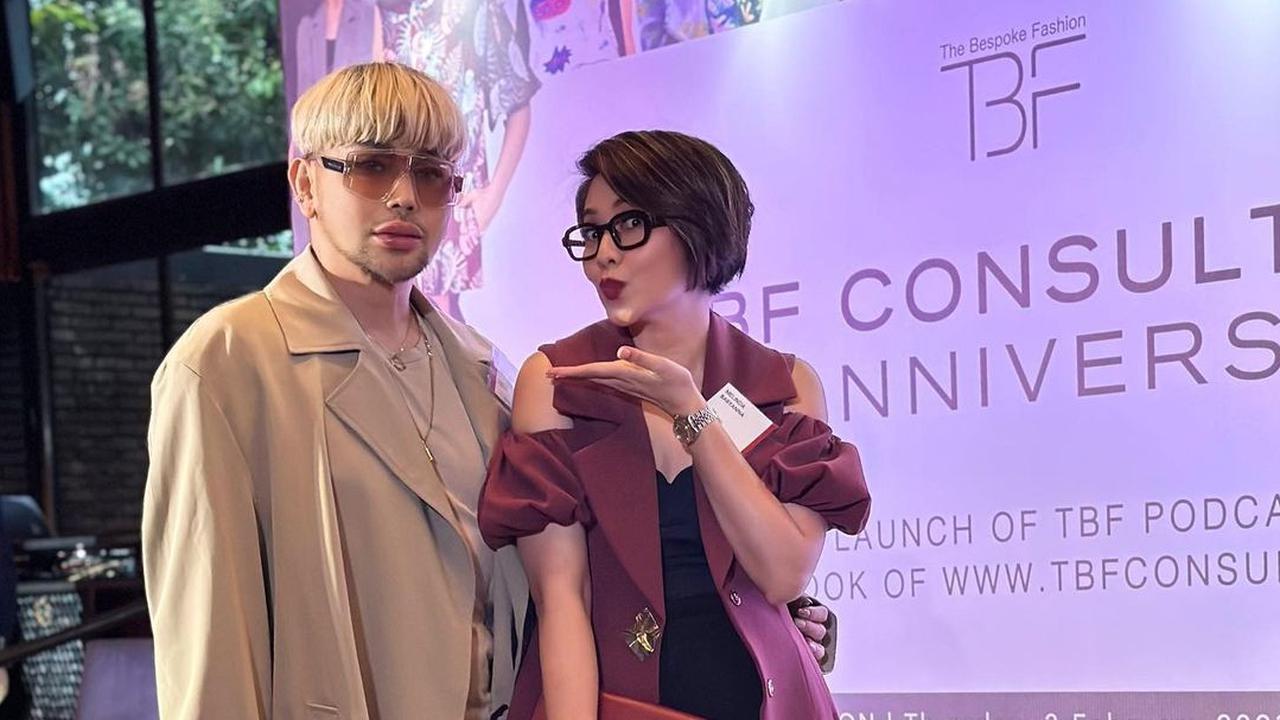 Melinda Babyanna dan Caren Delano. (Foto: Dok. Instagram @carendelano)