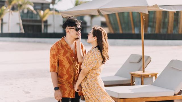 6 Momen Manis Nisya Ahmad dan Suami saat Liburan di Bali, Habiskan Waktu Berdua