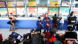Kenaikan jumlah penumpang di Terminal Kampung Rambutan sekitar 20-30 persen. (medeka.com/Arie Basuki)