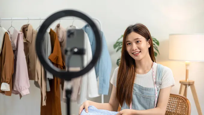 Strategi Cuan Shopee Live, Wajib Dicoba Seller Biar Jualan Laris Manis!