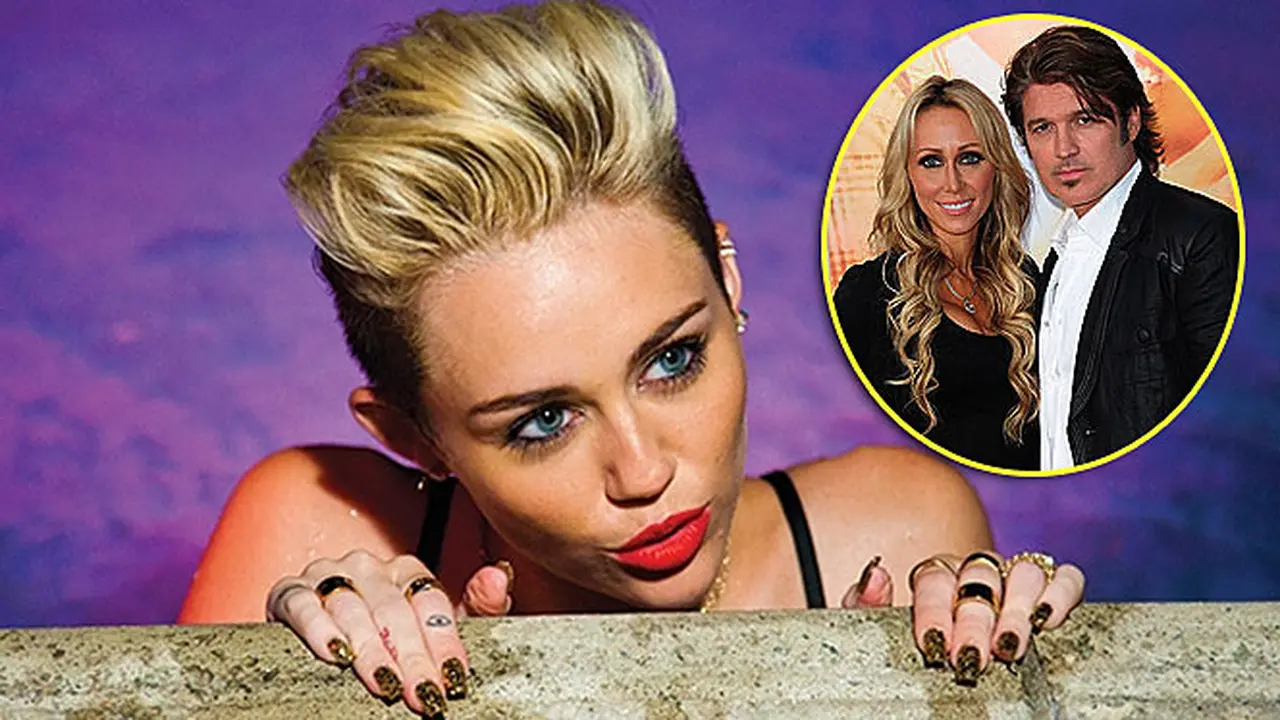 miley-2-131121c.jpg