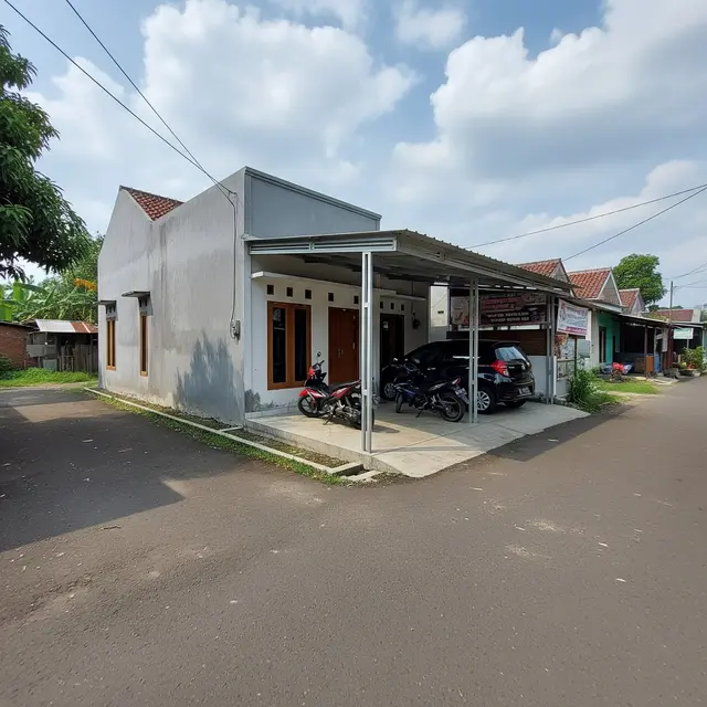 9 Inspirasi Rumah Tipe 36 Hook di Kampung dengan Carport Motor dan Mobil Kecil
