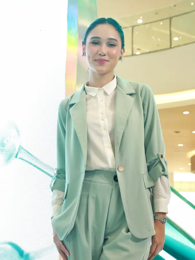 Cara Yasmin Napper merawat wajahnya