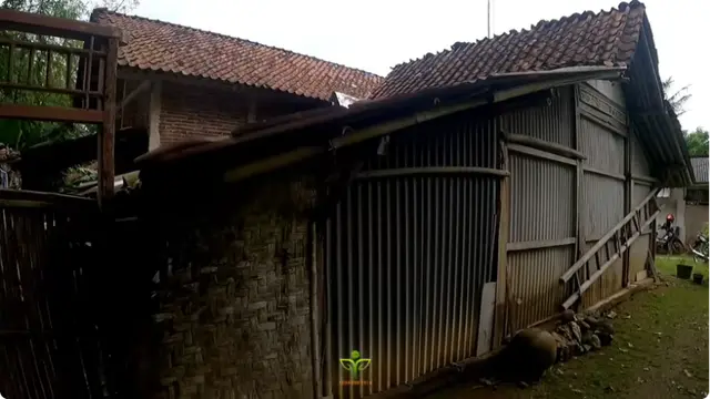 Rumah Masa Kecil Mendiang Kasino Warkop (YouTube TEDHONG TELU)