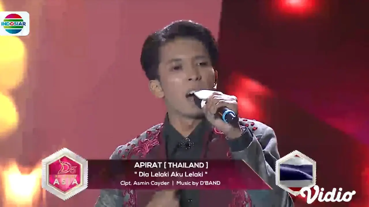 Peserta Asal Thailand Ini Mampu Menikmati Panggung D'Academy Asia 5. sumberfoto: Indosiar