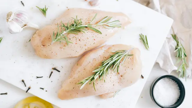 1. Pilih Potongan Daging yang Minim Lemak